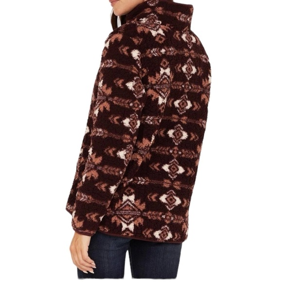 Wrangler Women’s Retro Southwestern Print Fleece Quarter Zip Sweater - Picture 4 of 14